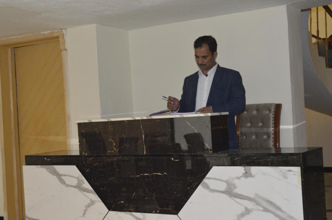 Rose Valet Guest House Islamabad Exterior foto